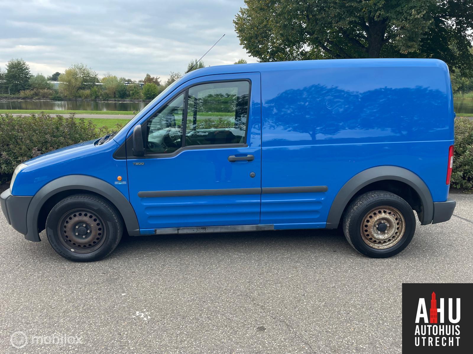 Foto van Ford Transit Connect T200s Van 1,8tdci 55