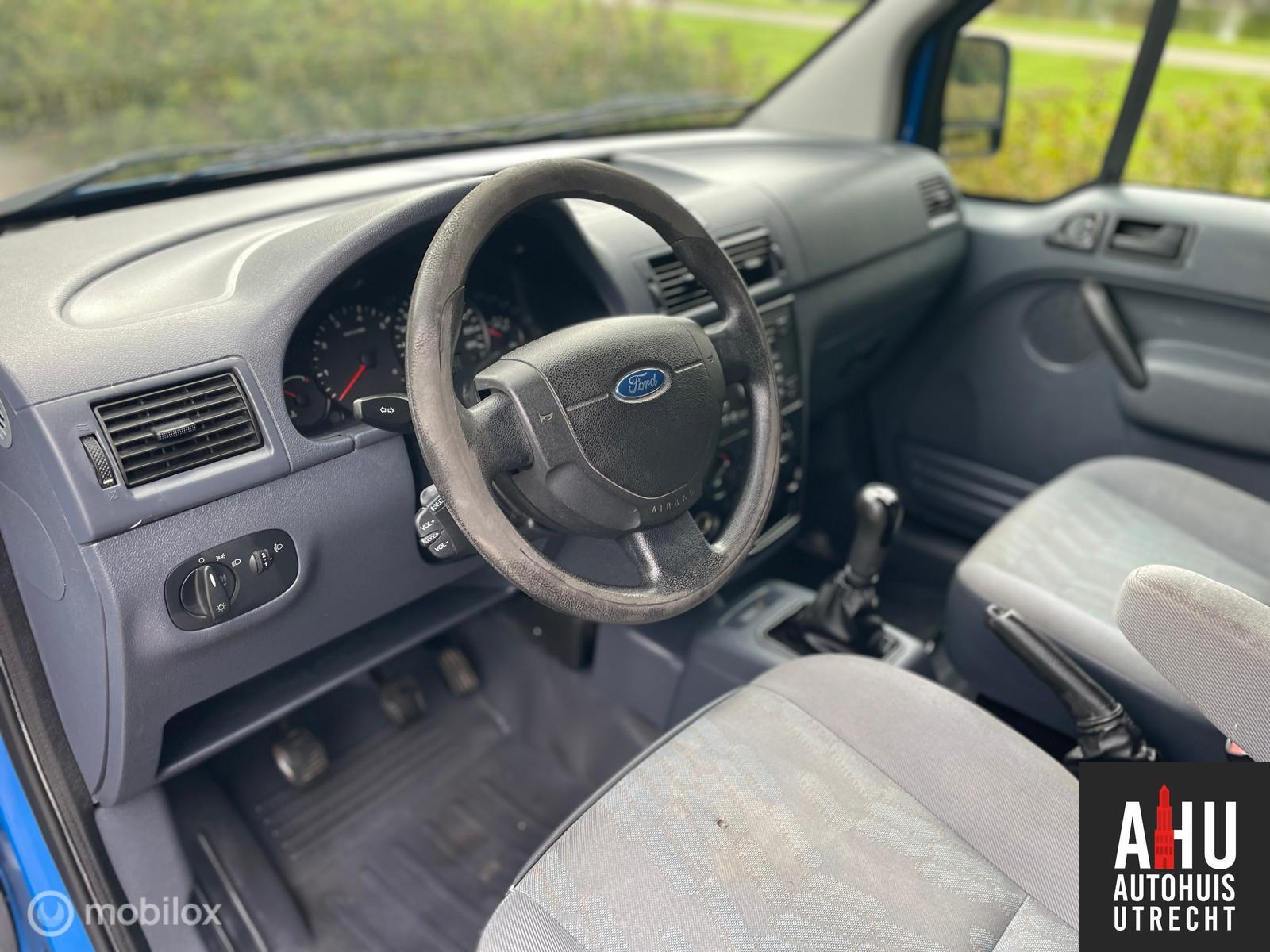 Foto van Ford Transit Connect T200s Van 1,8tdci 55