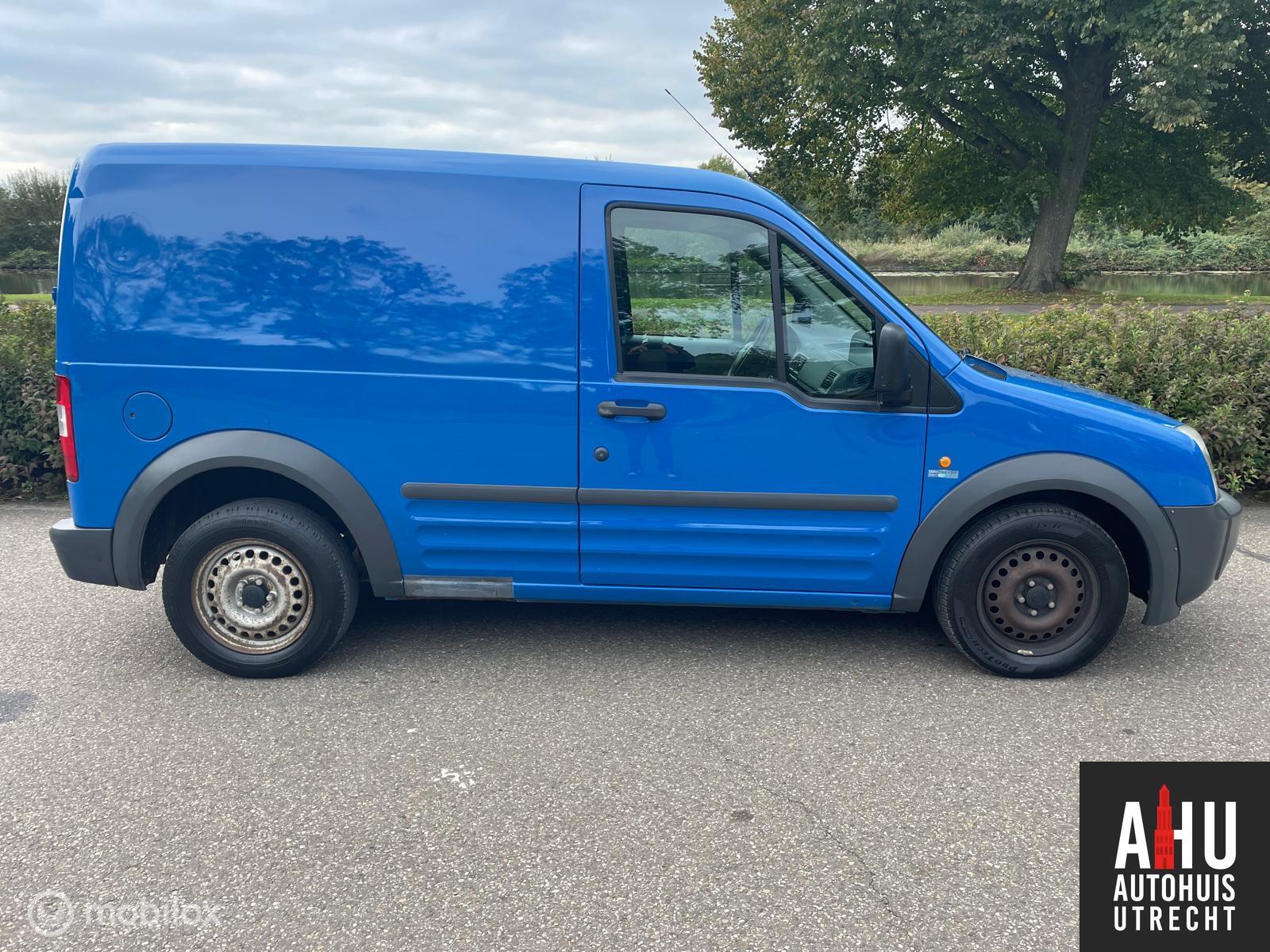 Foto van Ford Transit Connect T200s Van 1,8tdci 55
