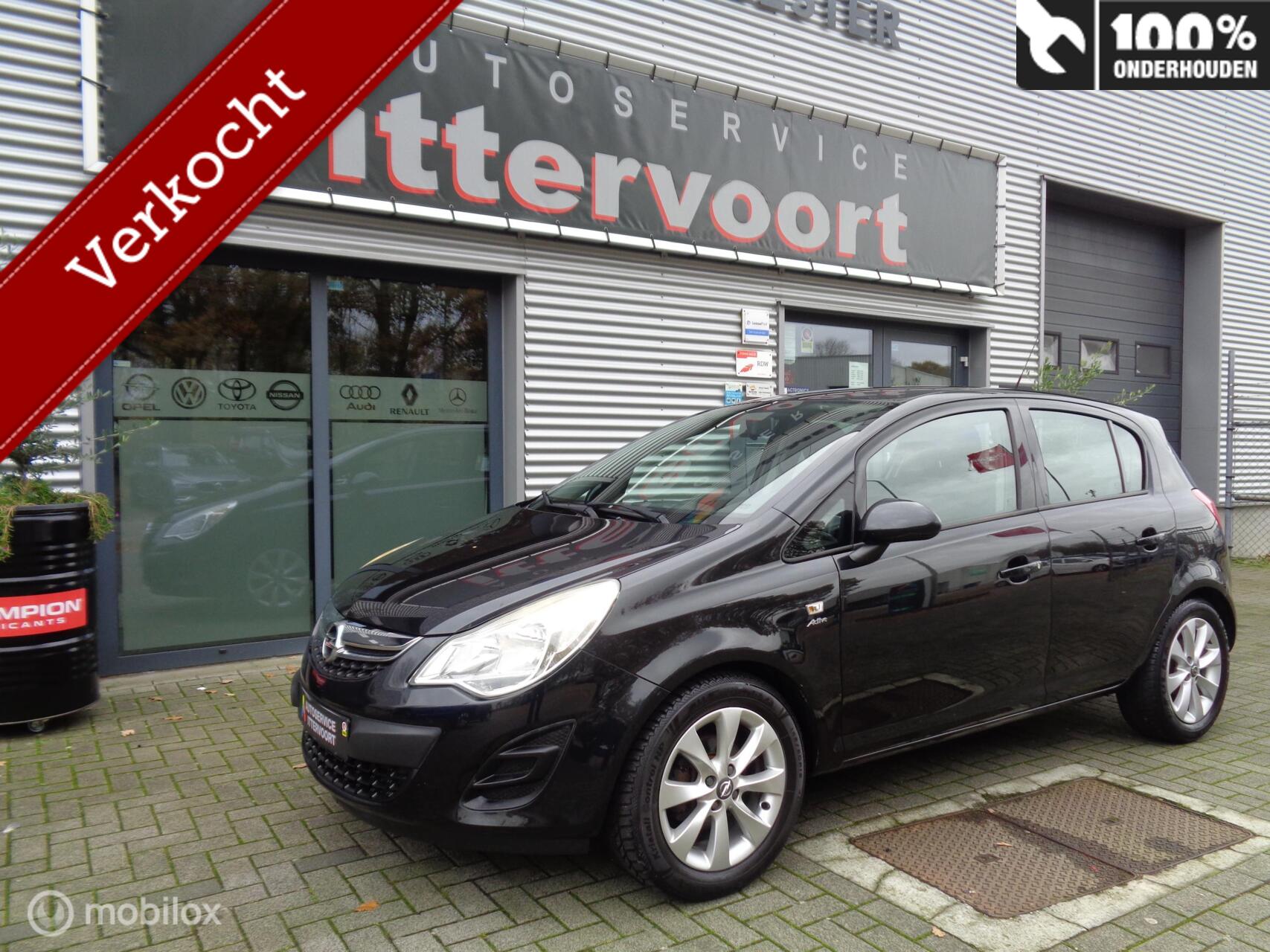 Opel Corsa D 1.2 Ecoflex Active 2013 - voorkant