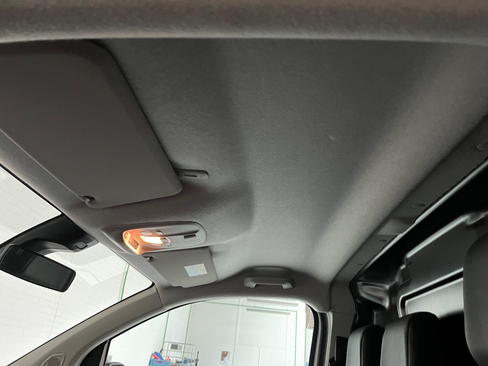 Foto van Opel Vivaro