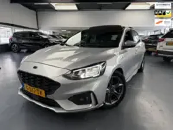 Ford Focus 1.0 EcoBoost ST Line Business 2020 - voorkant