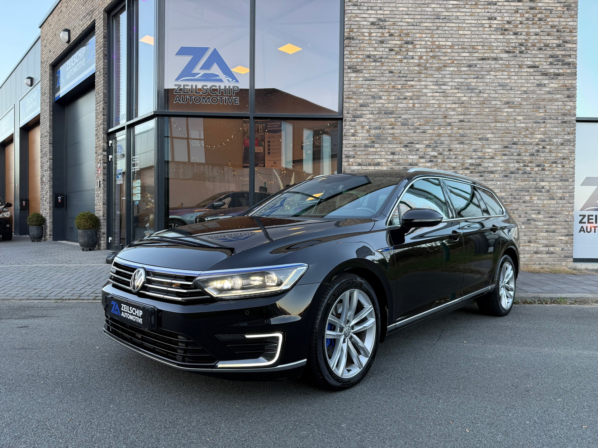 Foto van VOLKSWAGEN PASSAT