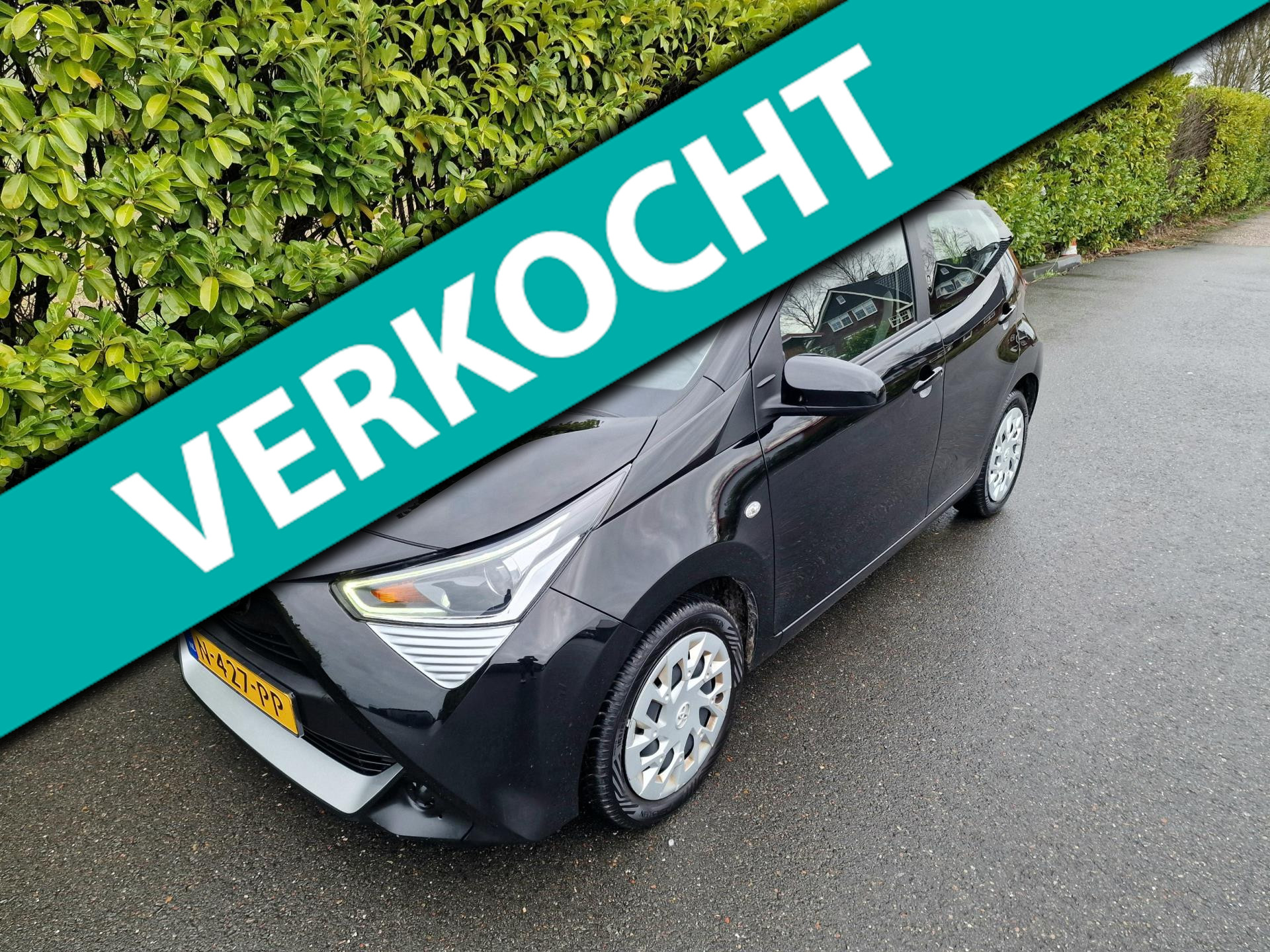 Toyota Toyota Aygo 1.0 VVT-i x-play uit 2022 2022 - voorkant