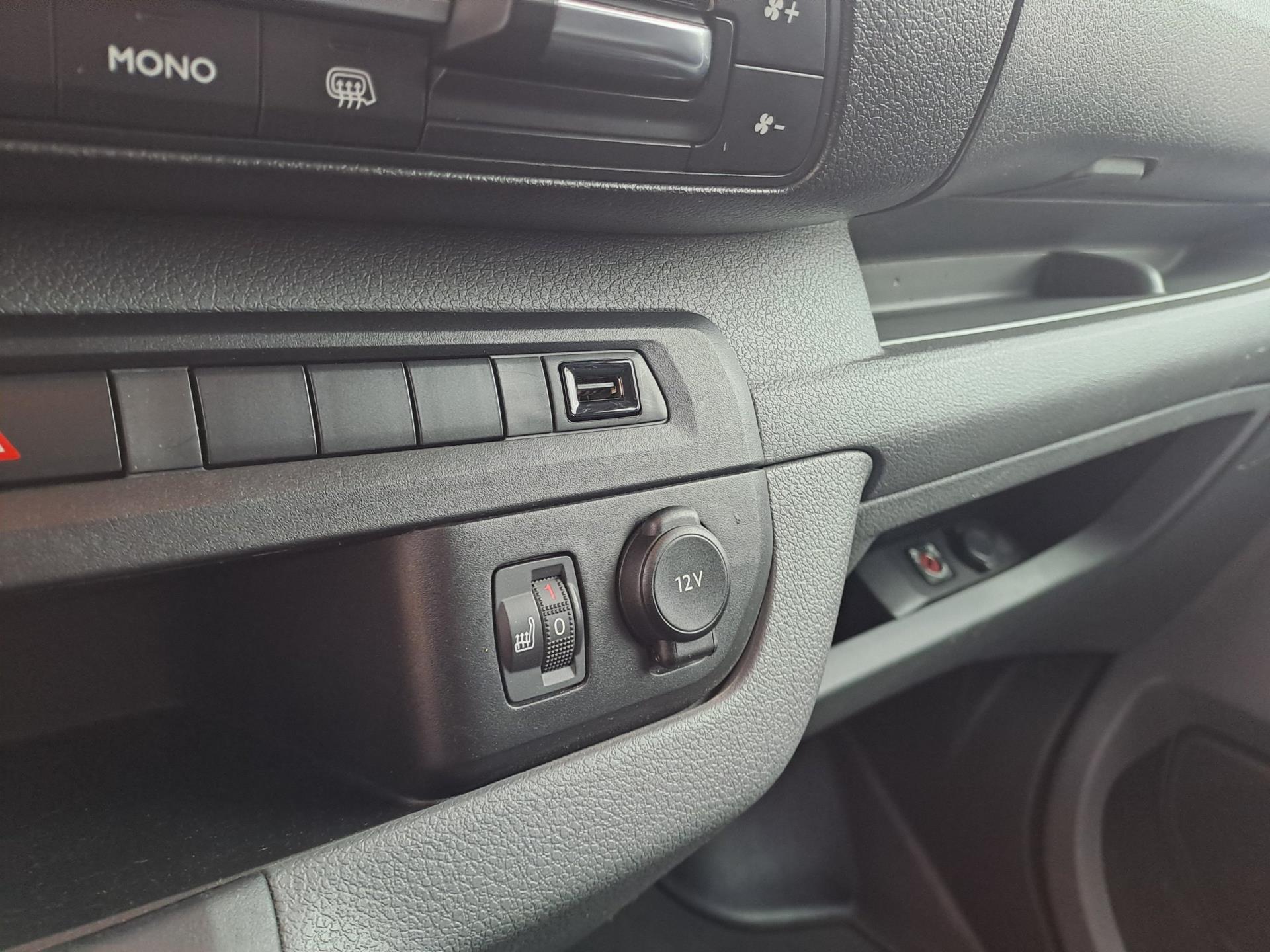 Foto van Opel Vivaro