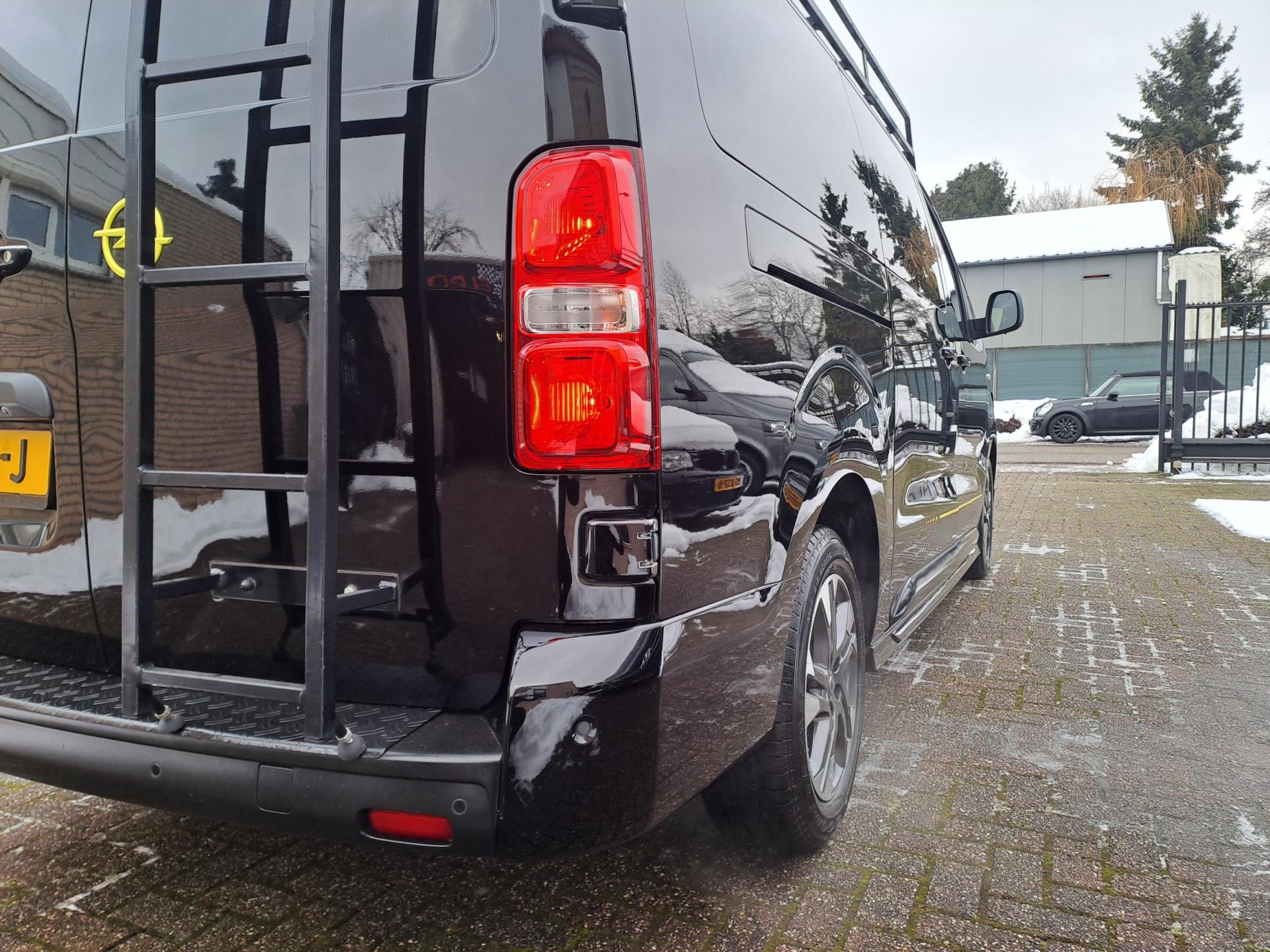 Foto van Opel Vivaro