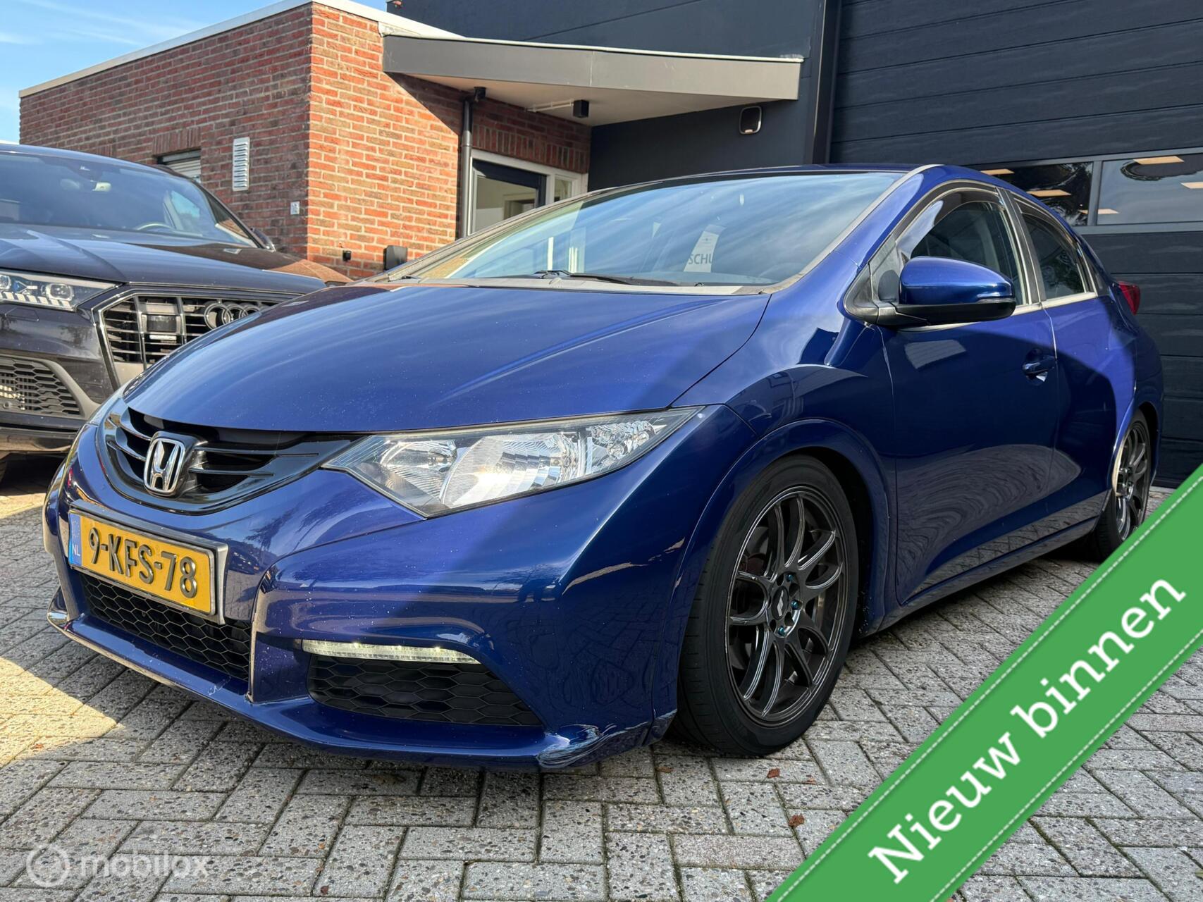 Foto van HONDA CIVIC 5DR