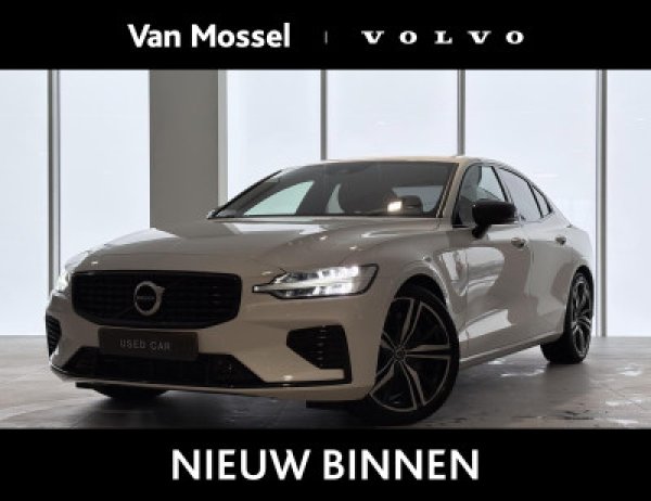 Volvo S60 2.0 T6 AWD Twin Engine R-Design 2020 - voorkant
