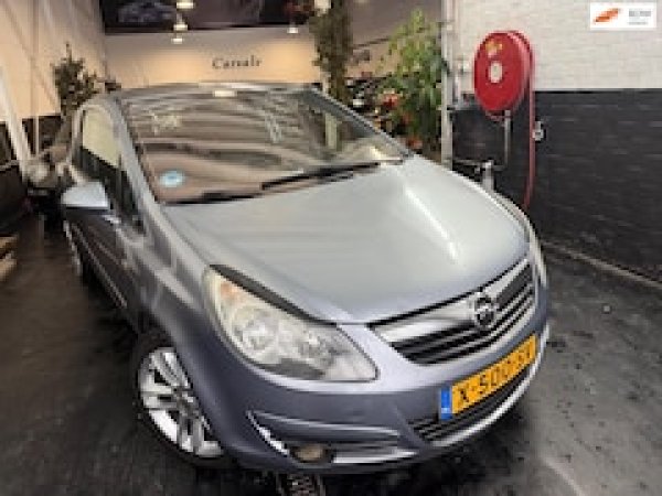 Opel Corsa 1.4-16V Enjoy 2007 - voorkant