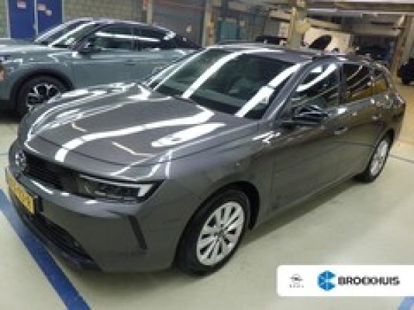Opel Astra 1.2 Turbo Business Edition 2025 - voorkant
