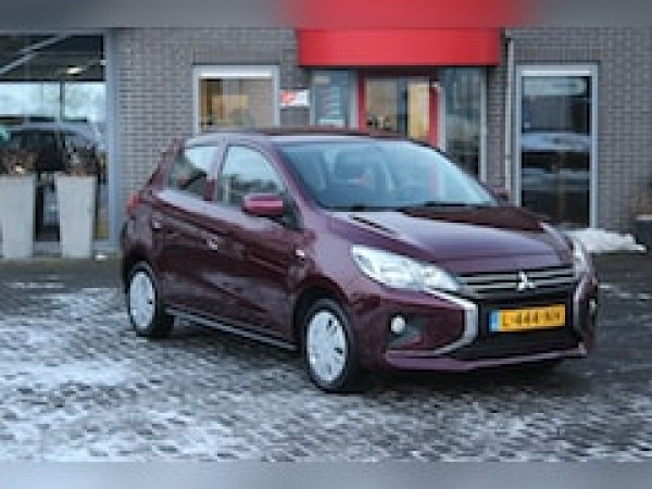 Foto van Mitsubishi Space Star