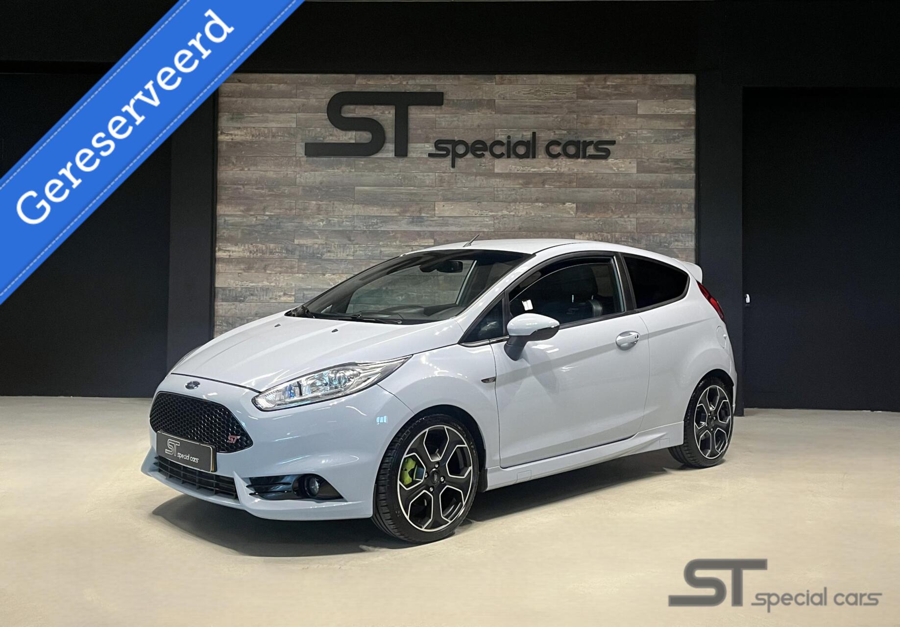 Ford Fiesta 1.6 ST200 2016 - voorkant