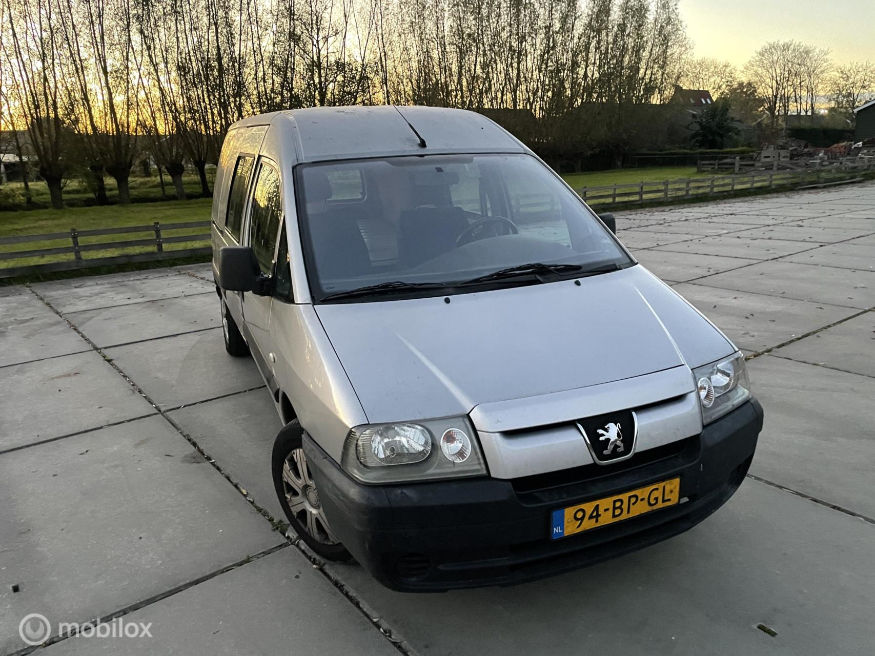 Foto van Peugeot Expert Bestel