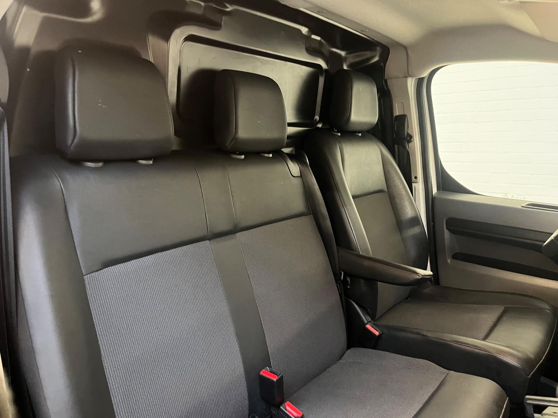 Foto van Opel Vivaro