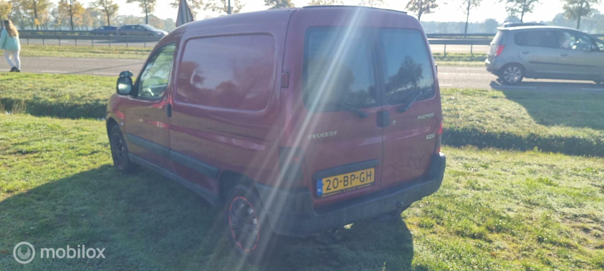 Foto van Peugeot Partner Bestel