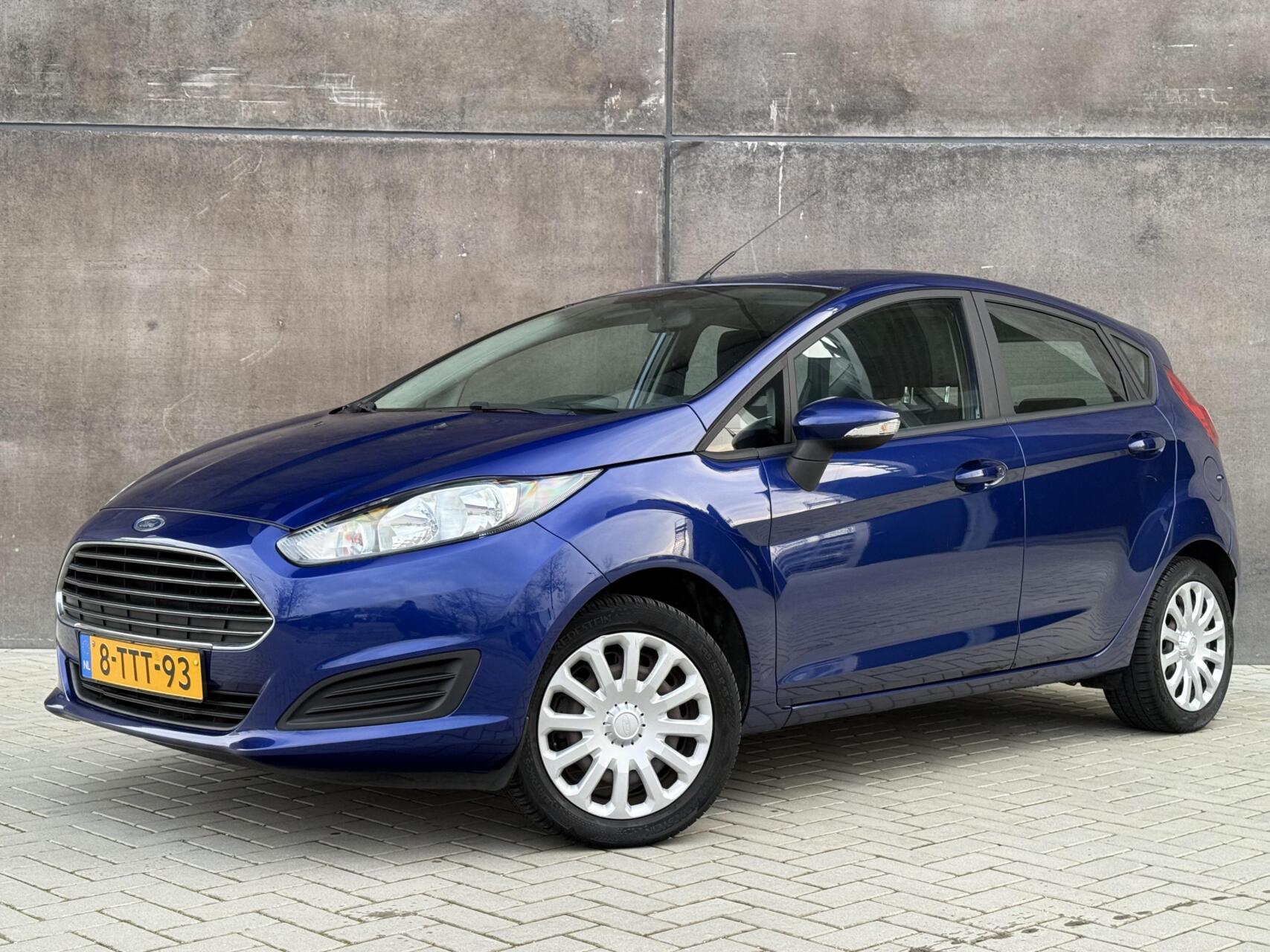 Ford Fiesta 1.0 Style Airco | Navigatie | APK 12-2026 | Dealer Onderhouden! 2014 - voorkant