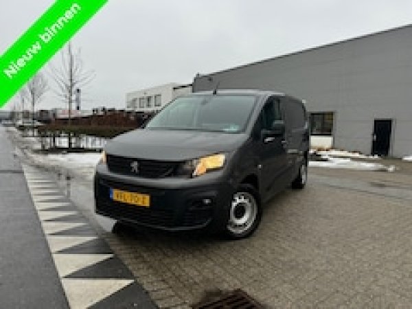 Foto van Peugeot Partner