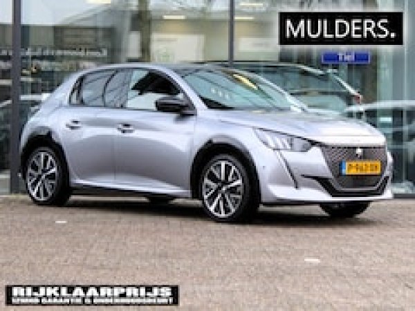Peugeot 208 1.2 PureTech GT Pack 2021 - voorkant