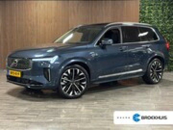 Volvo Xc90 2.0 T8 Plug-in hybrid AWD Ultra Bright 2025 - voorkant