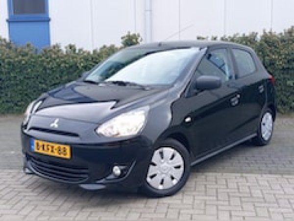 Foto van Mitsubishi Space Star