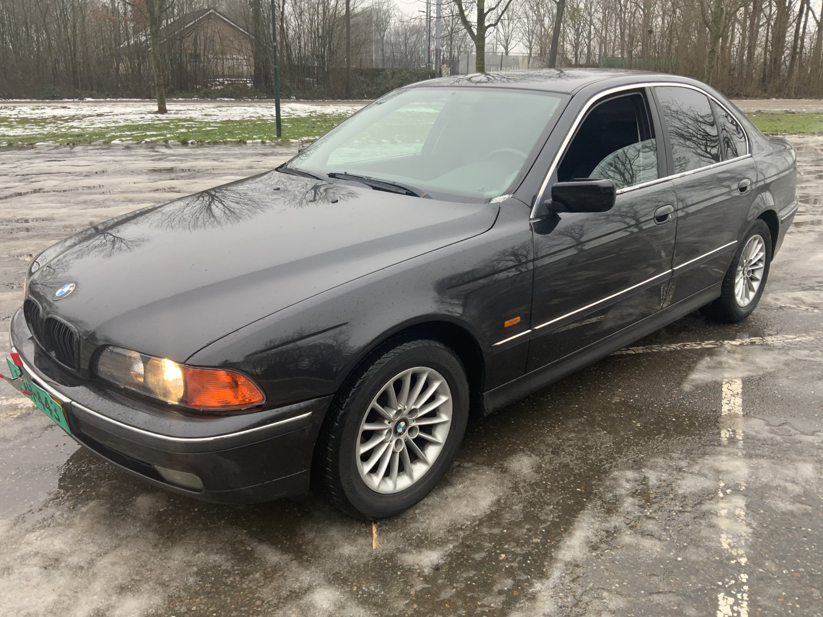 BMW 5-serie 523i Executive 1999 - voorkant