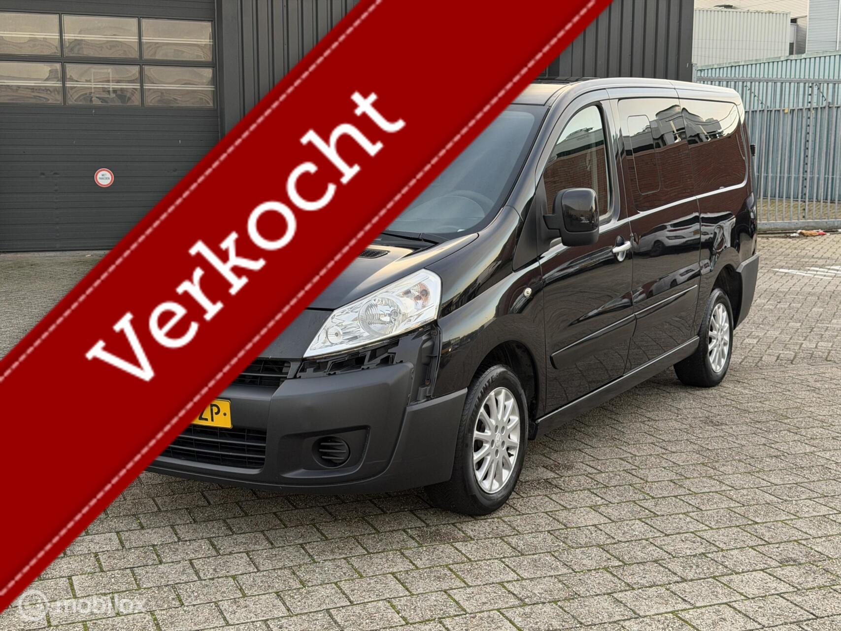 Foto van PEUGEOT EXPERT