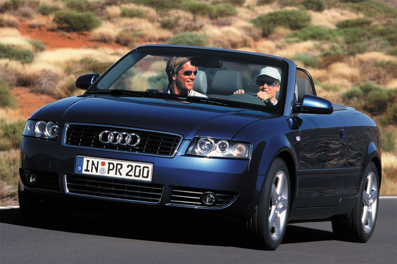 Audi A4 Cabriolet 2.4 V6 Pro Line 2004 - voorkant