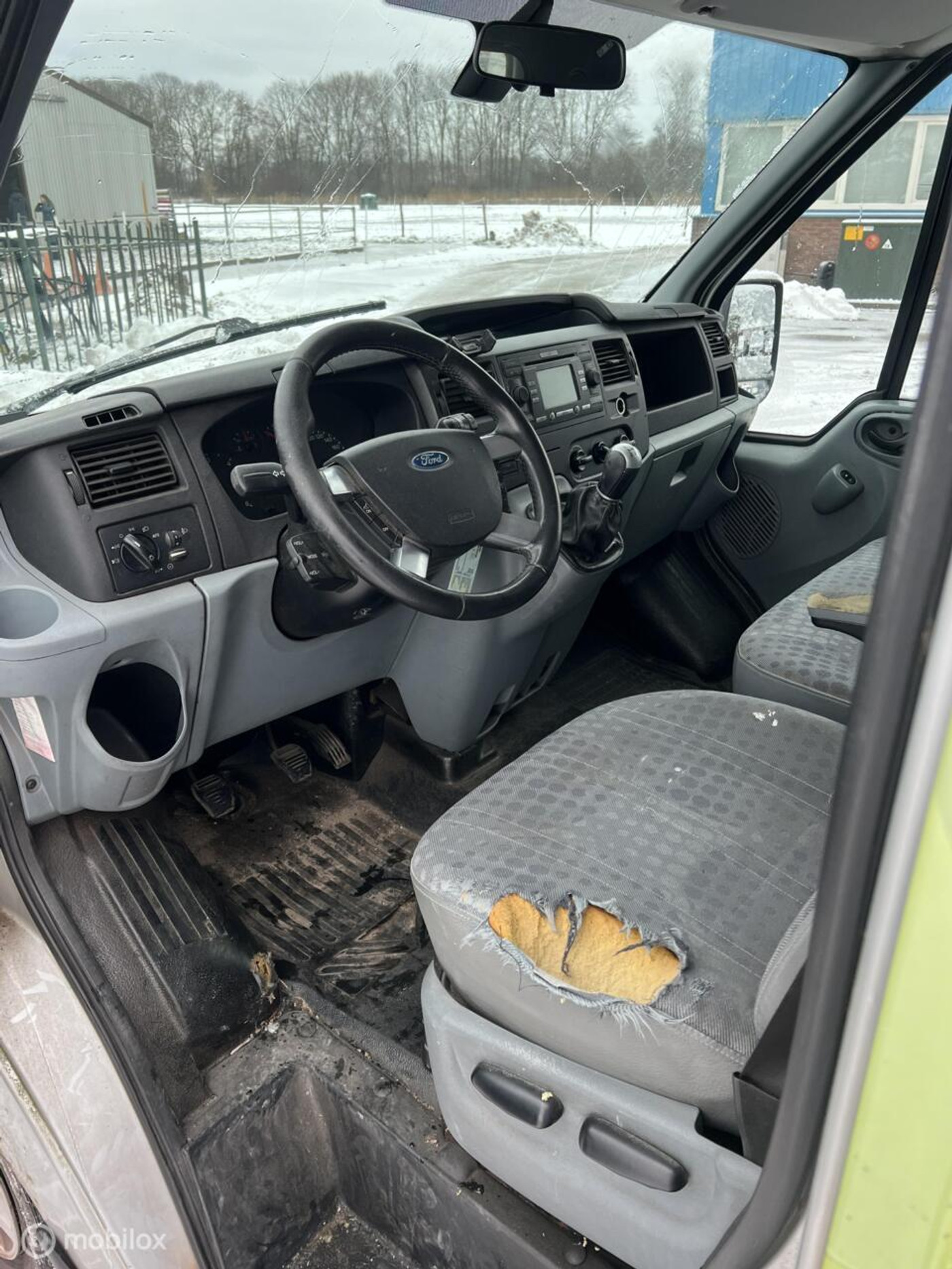 Foto van Ford Transit 300s FD Van 110 LR 4.23