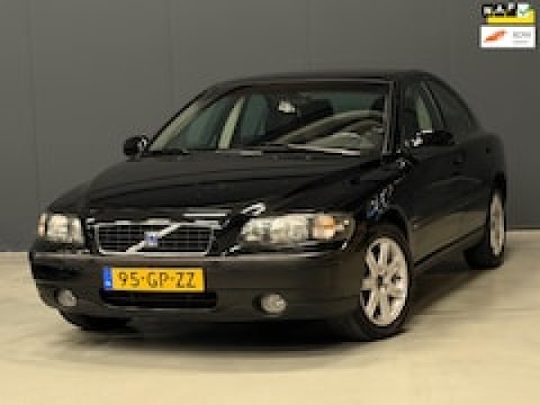 Volvo S60 2.4 2001 - voorkant