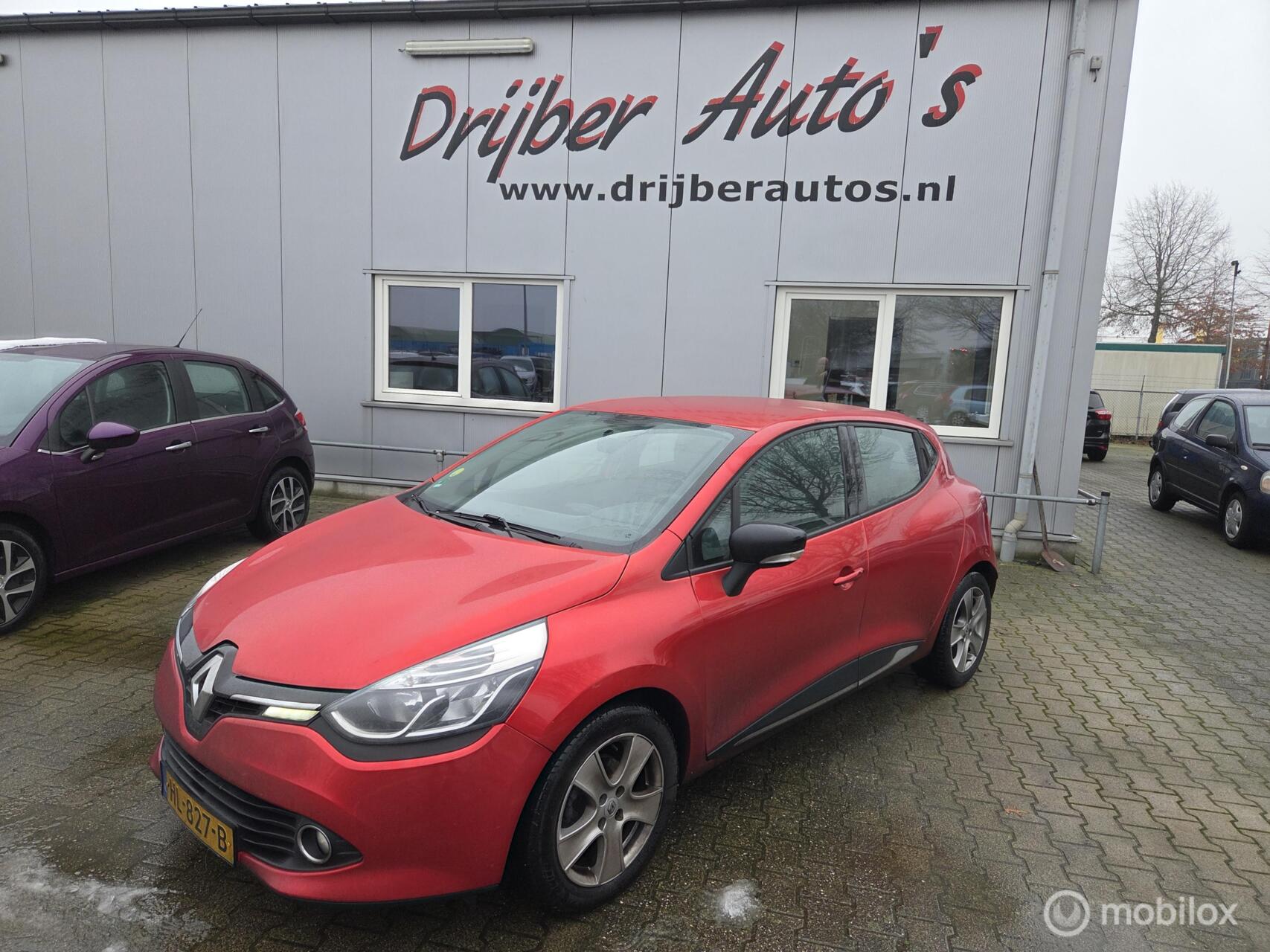 Renault Clio 1.5 dCi ECO Expression 2015 - voorkant