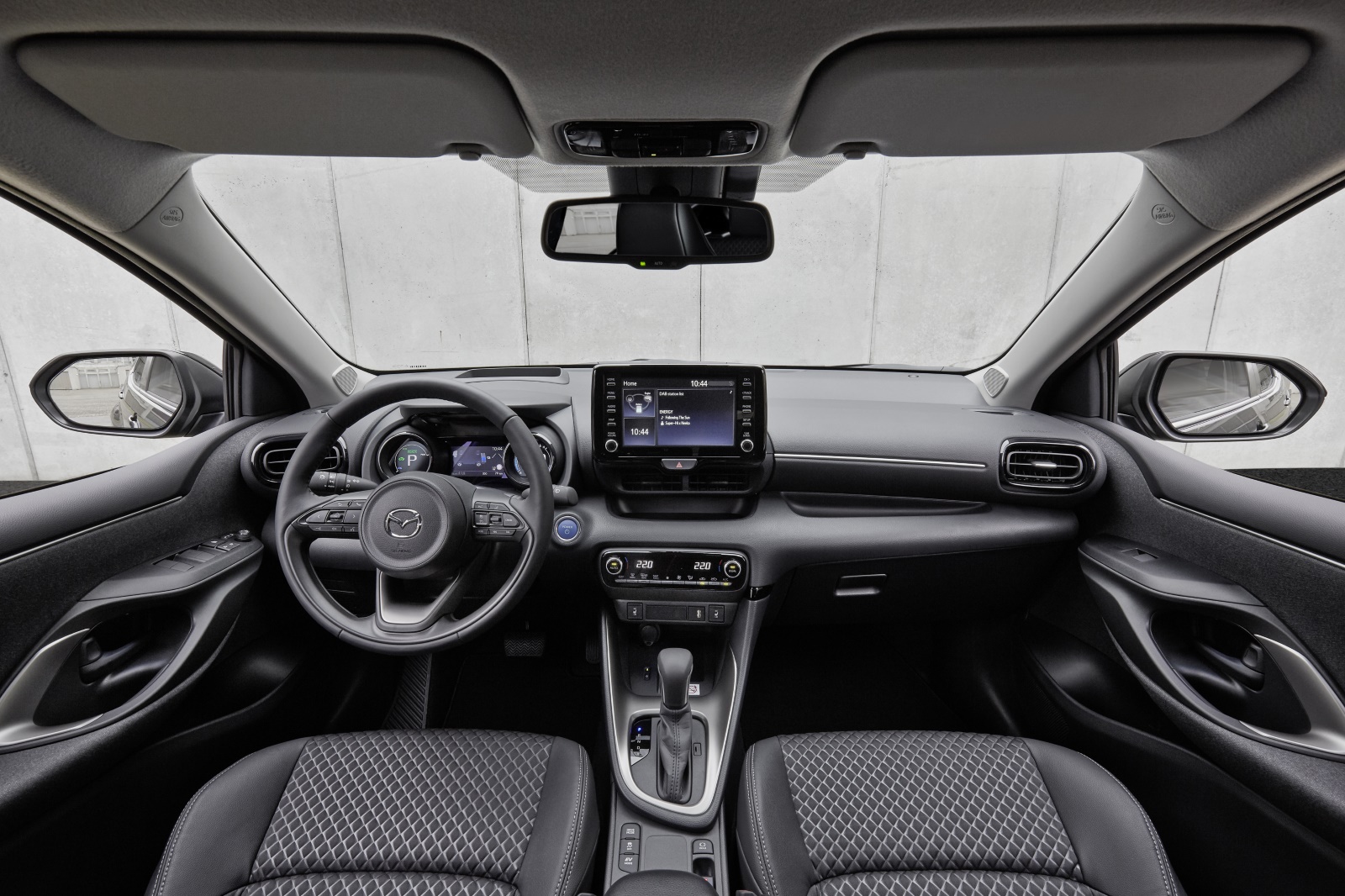 Foto van Mazda 2 Hybrid