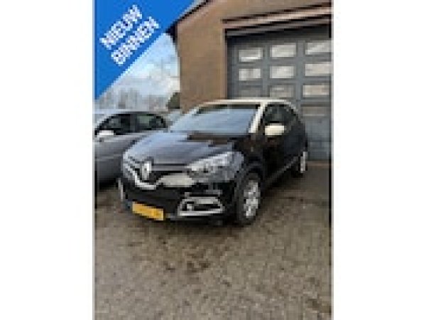 Renault Captur 0.9 TCe Dynamique 2016 - voorkant