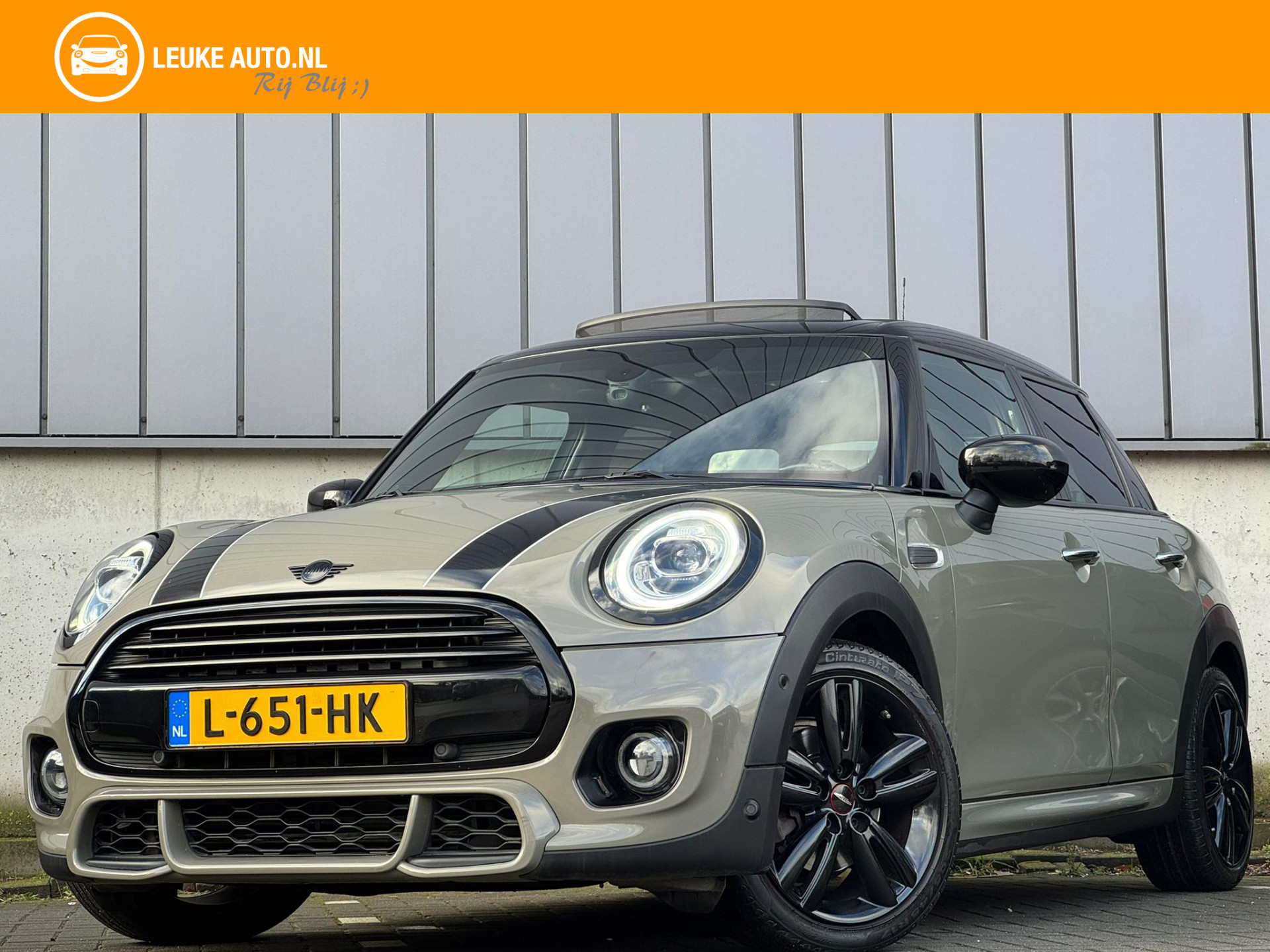 Mini Cooper VERKOCHT! 2020 - voorkant