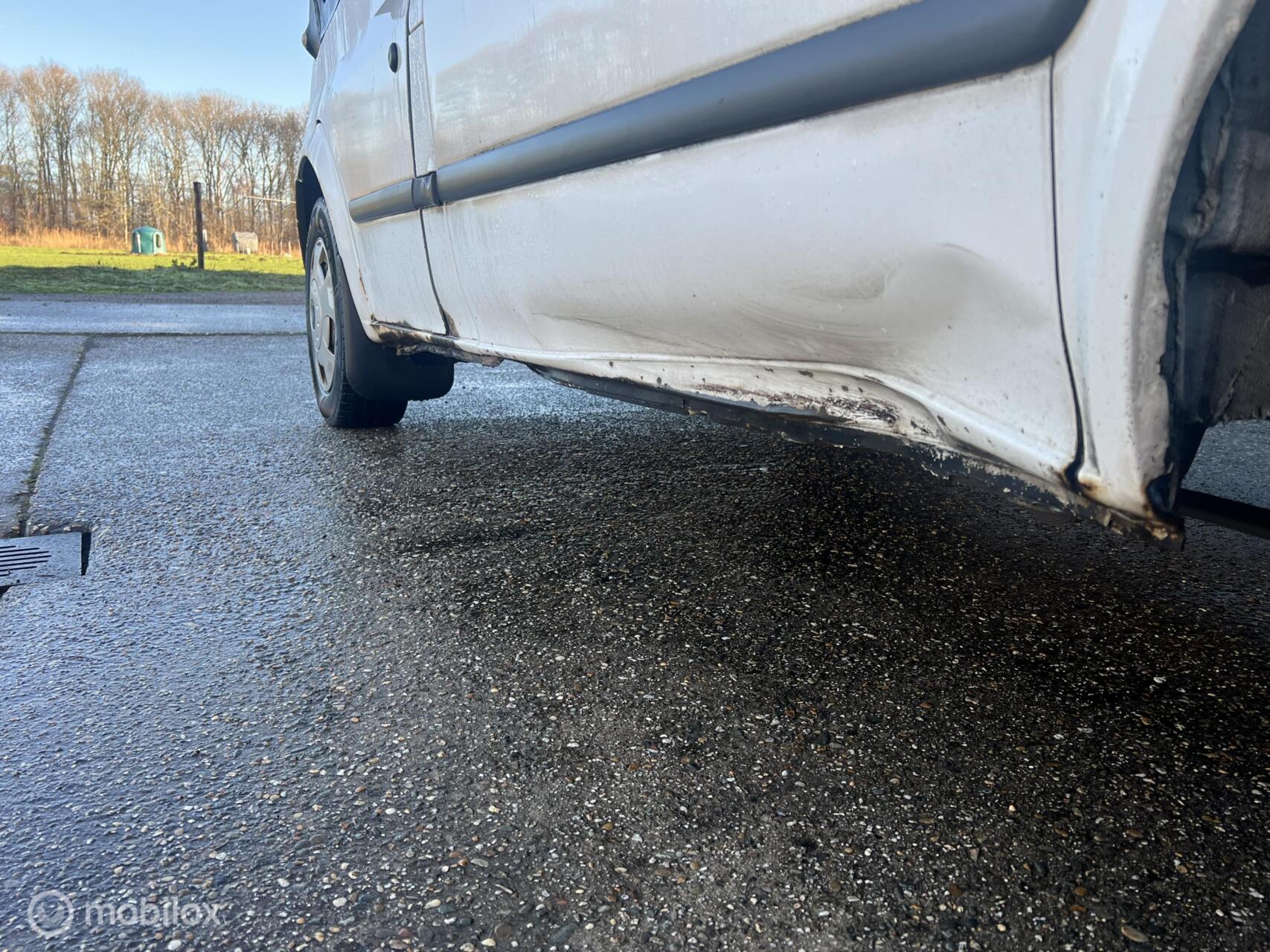 Foto van Ford Transit 260s Van 85dpf LR 4.23