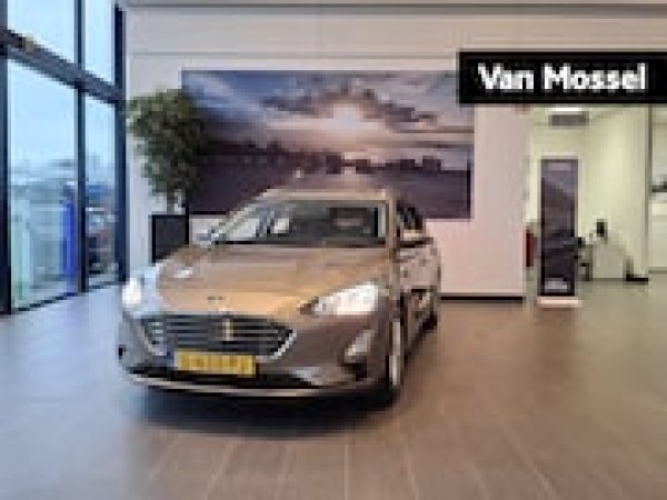 Ford Focus 1.0 EcoBoost Titanium Business 2019 - voorkant
