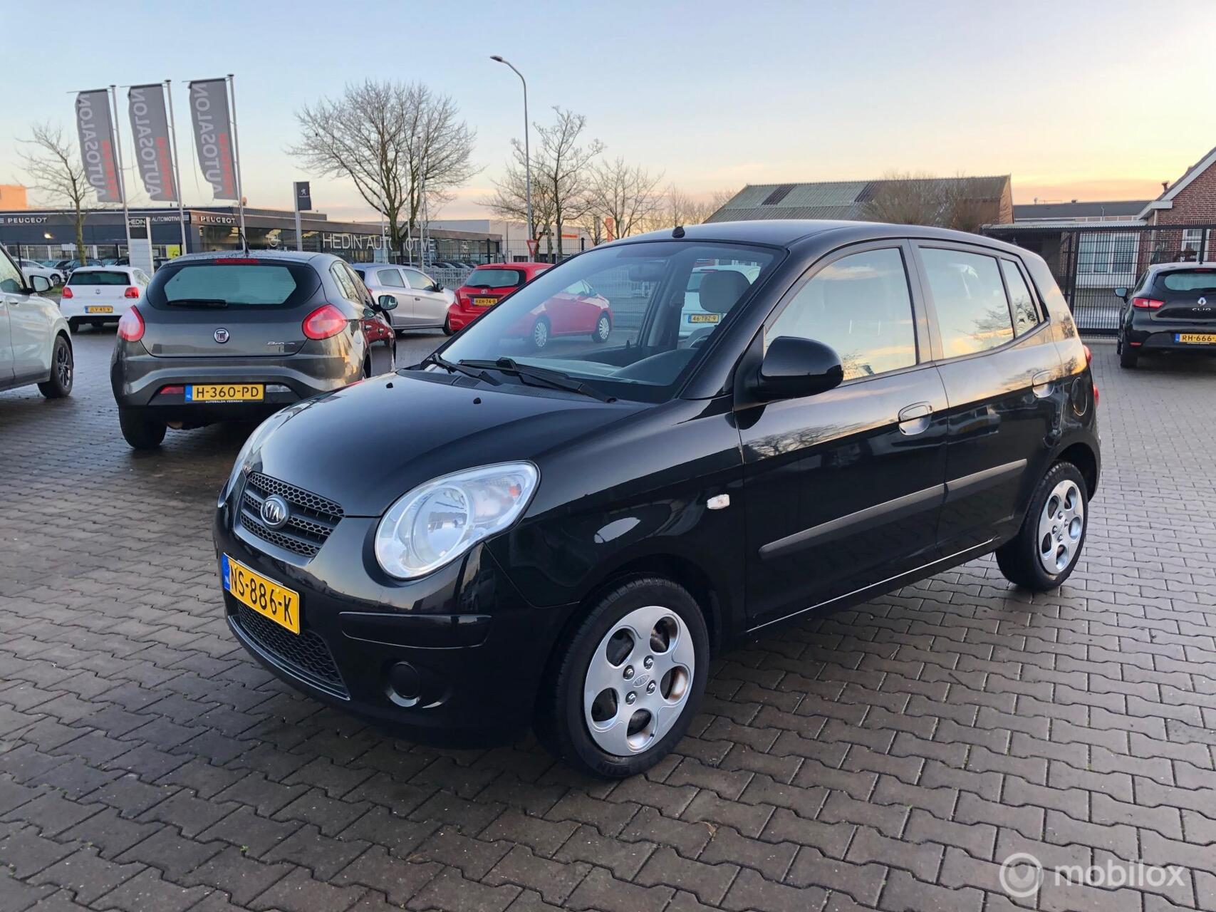 Kia Picanto 1.1 X-clusive 2009 - voorkant