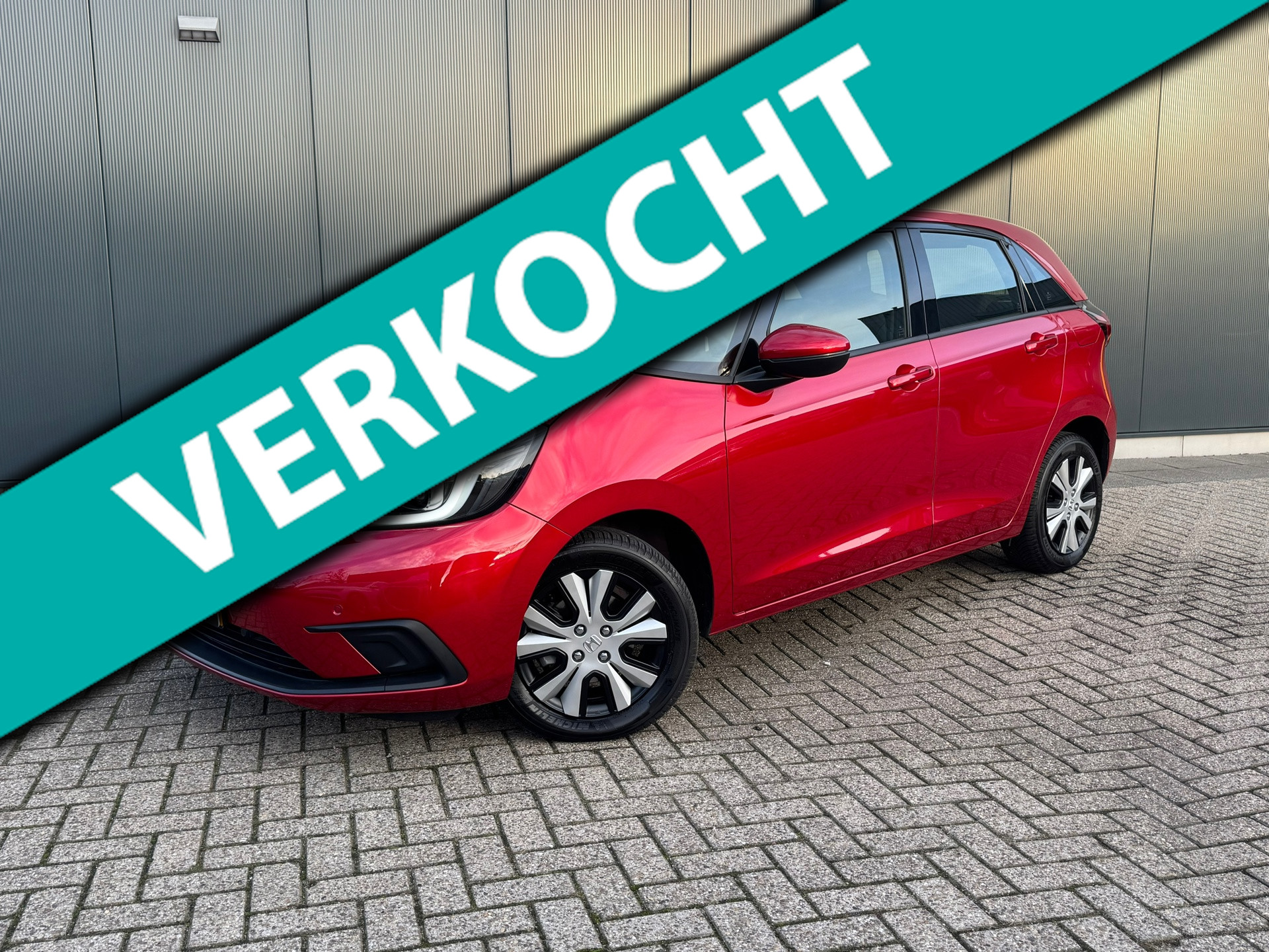 Honda Jazz 1.5 e:HEV Comfort * Unieke kmstand! * Parkeersensoren * Adaptieve Cruise Control * 2021 - voorkant
