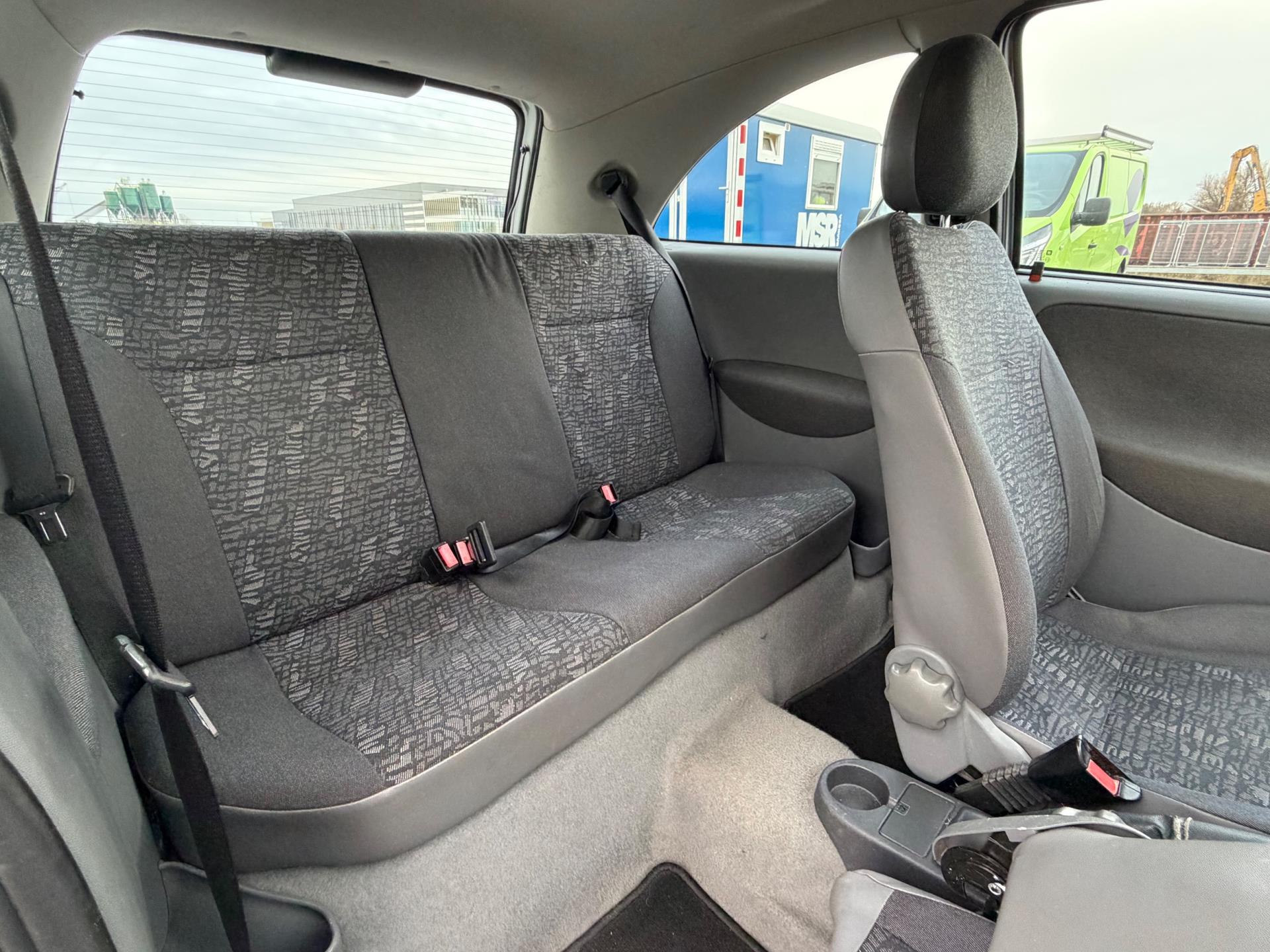 Foto van Opel Corsa-c