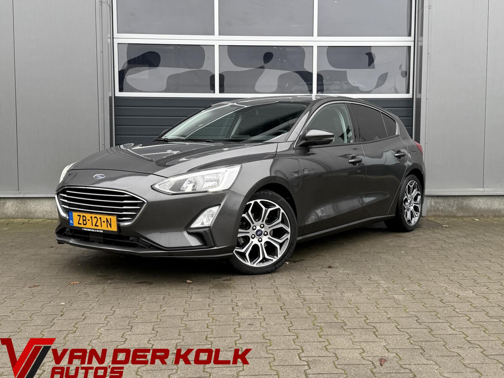 Ford Focus 1.5 EcoBlue Titanium | CarPlay | Navigatie | LED | Cruise | Stuurwielverwarming | CarPlay 2019 - voorkant
