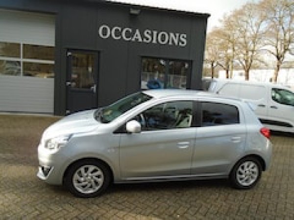 Foto van Mitsubishi Space Star