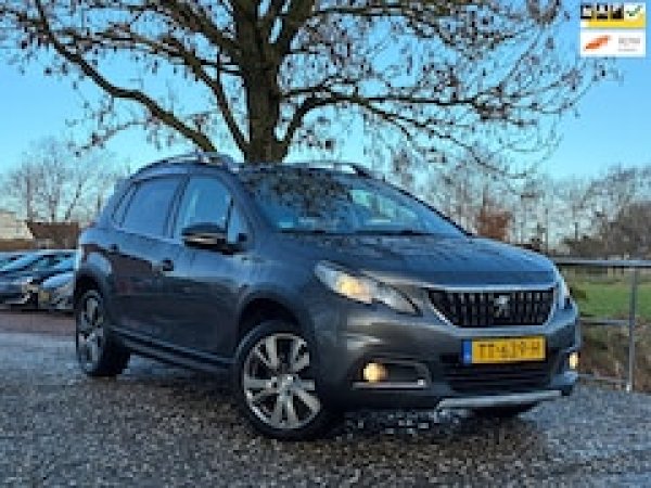 Peugeot 2008 1.2 PureTech Blue Lease Allure 2018 - voorkant