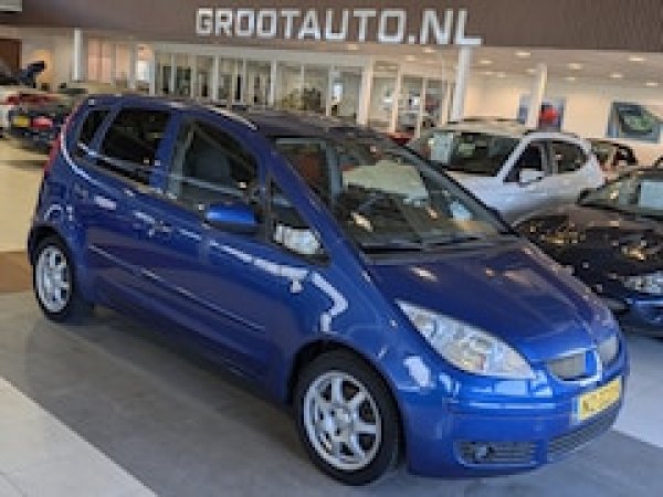 Foto van Mitsubishi Colt