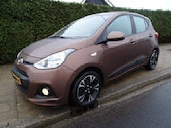 Hyundai I10 1.0i i-Motion Comfort 2016 - voorkant