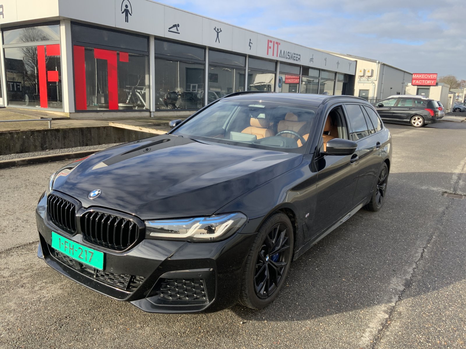 BMW 5-serie Touring 540i xDrive High Executive 2020 - voorkant