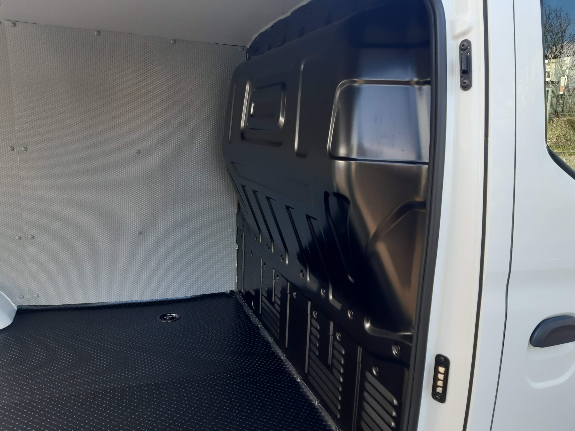 Foto van Maxus Maxus E-deliver 3