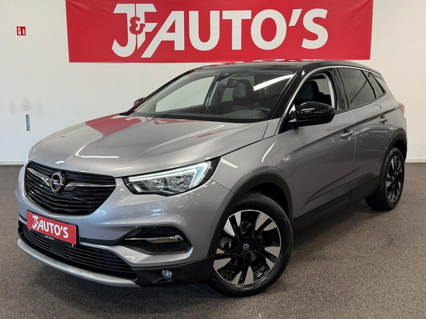 Foto van OPEL GRANDLAND X
