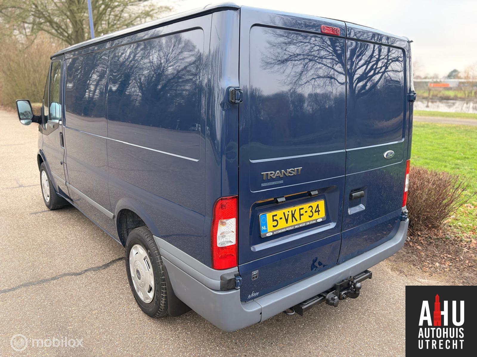 Foto van Ford Transit 260s Van 85dpf LR 4.23