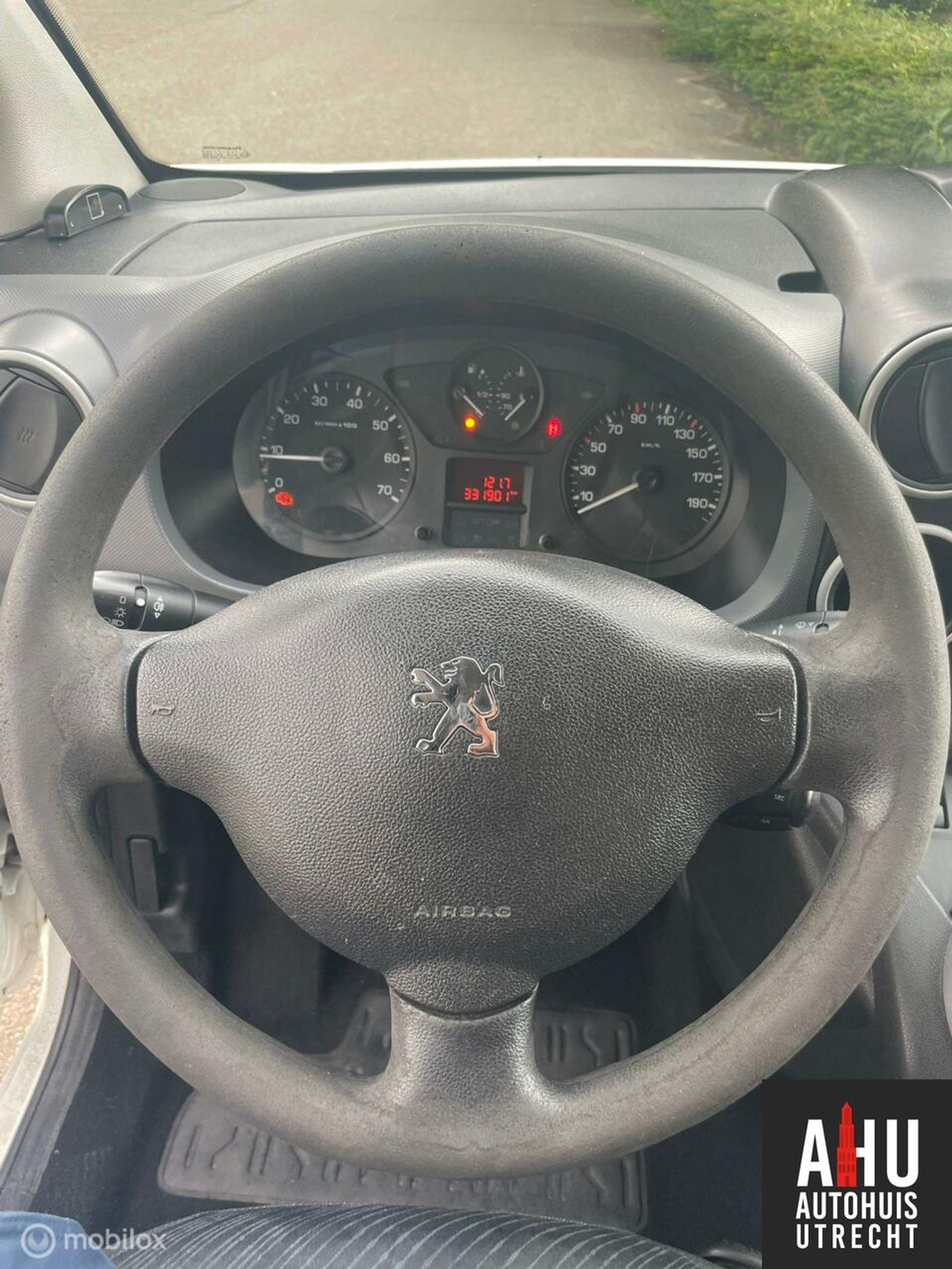 Foto van Peugeot Partner Bestel