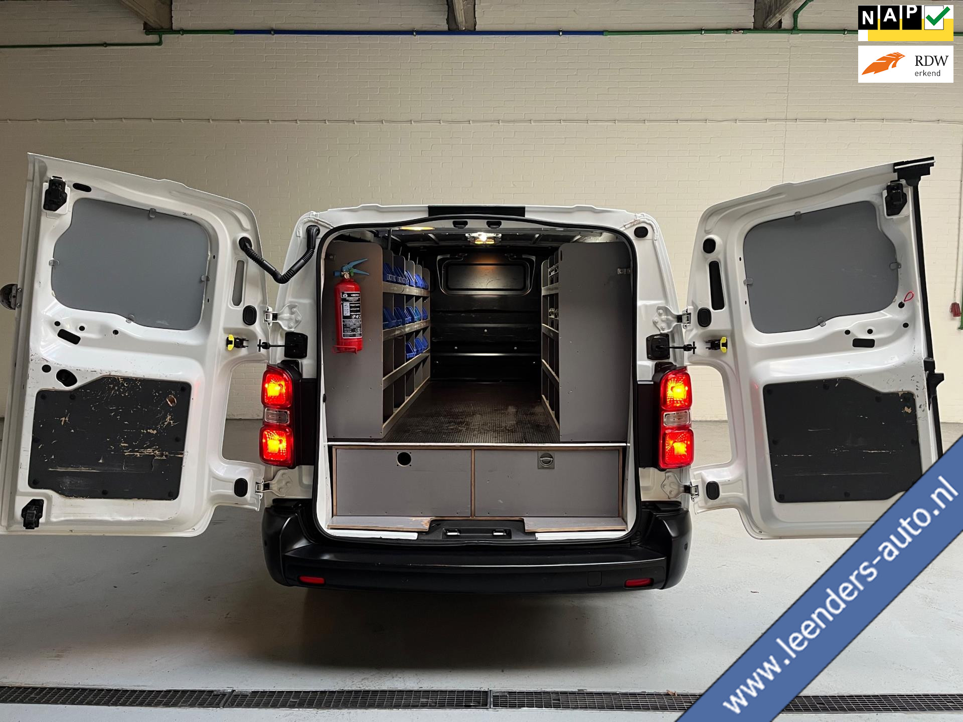 Opel Vivaro L3H1 SERVICEWAGEN 1.5 CDTI 102PK euro6 Edition 3Persoons, Kasten, Airco, CruiseControl, RIJKLAARPRIJS! 2020 - voorkant