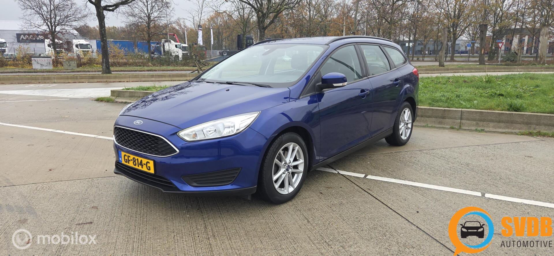 Ford Focus 1.0 | APK | Navi | Riem vervangen | Airco 2014 - voorkant